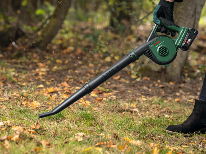 BOSCH Akku-Laubbläser UniversalLeafBlower